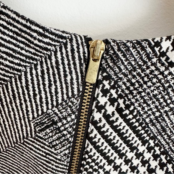 H&M grey plaid tartan mix skater dress - Picture 5 of 8